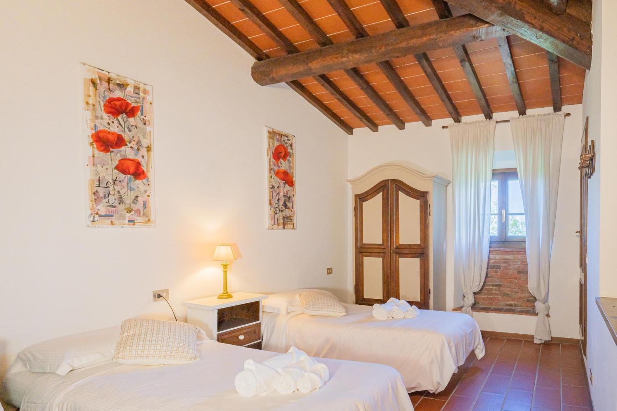 Апартаменты Borgo La Casaccia Монтайоне Экстерьер фото