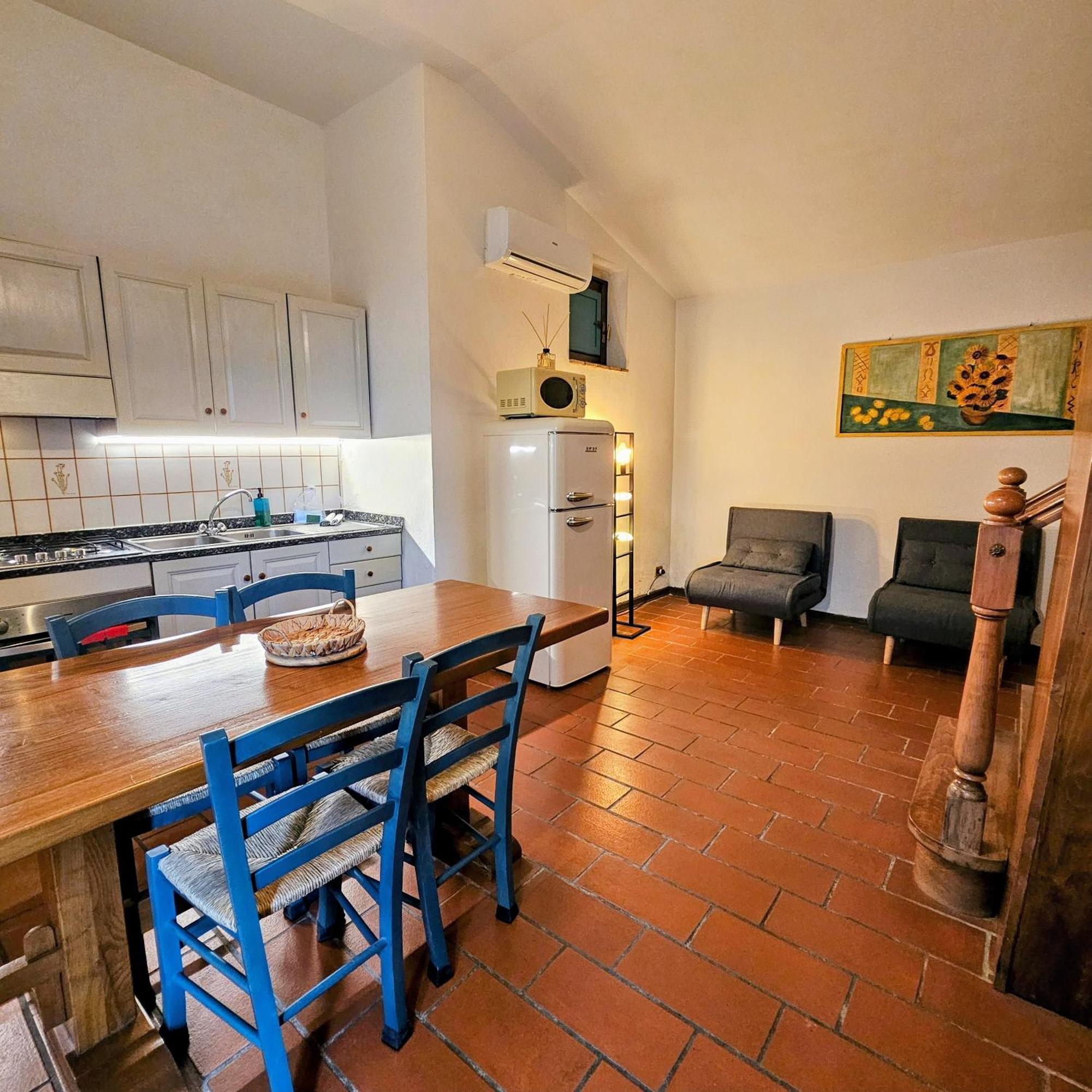 Апартаменты Borgo La Casaccia Монтайоне Экстерьер фото