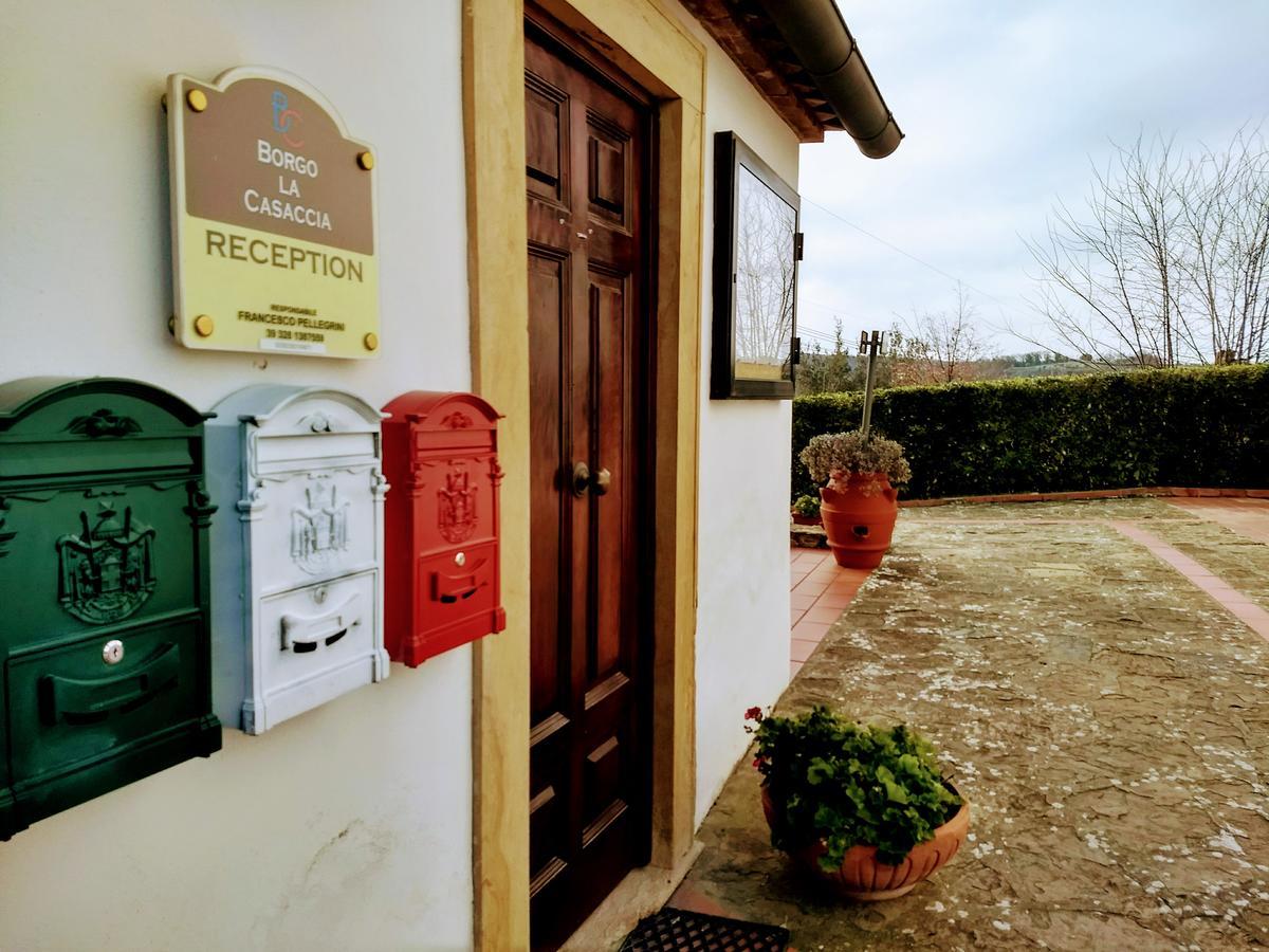 Апартаменты Borgo La Casaccia Монтайоне Экстерьер фото