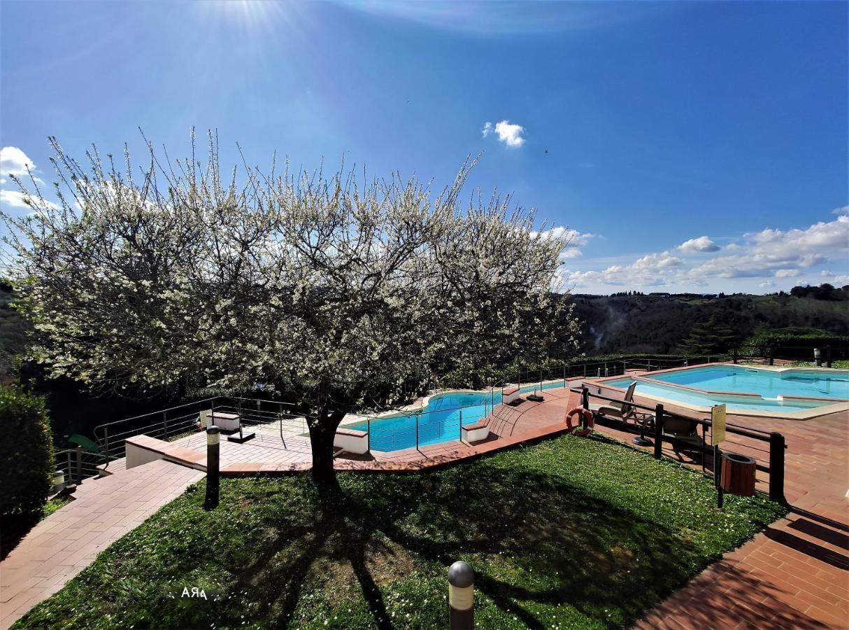 Апартаменты Borgo La Casaccia Монтайоне Экстерьер фото